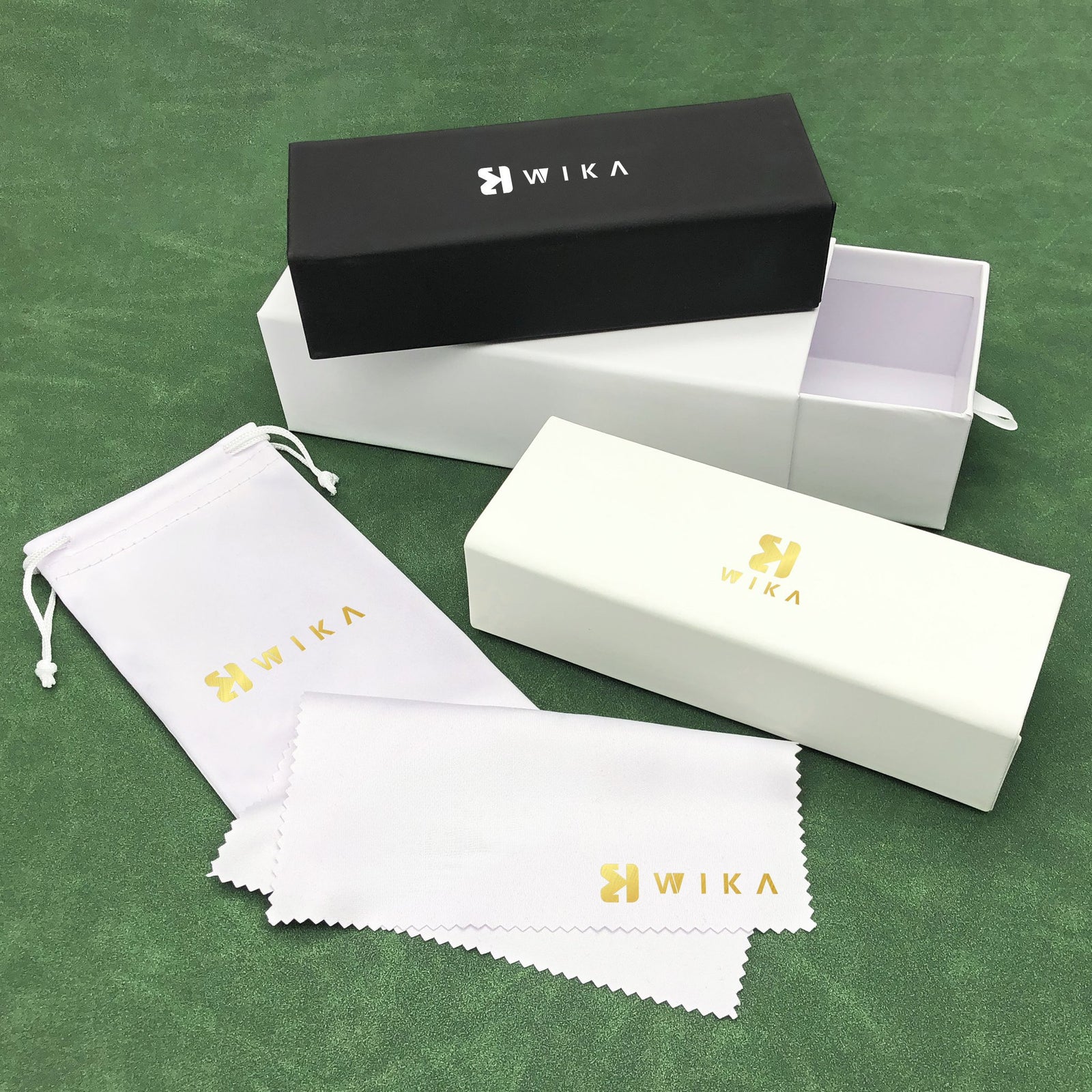 Custom White Minimalist Eyewear Packaging Set | Image 2 | WIKA Packing