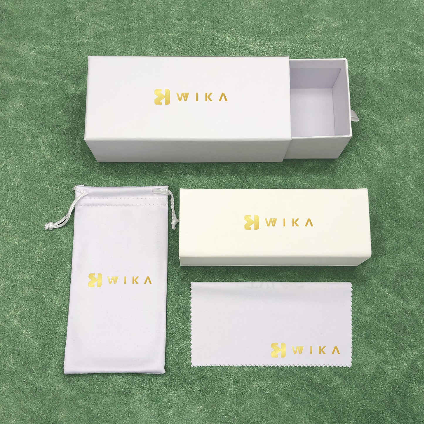 Custom White Minimalist Eyewear Packaging Set | Image 6 | WIKA Packing