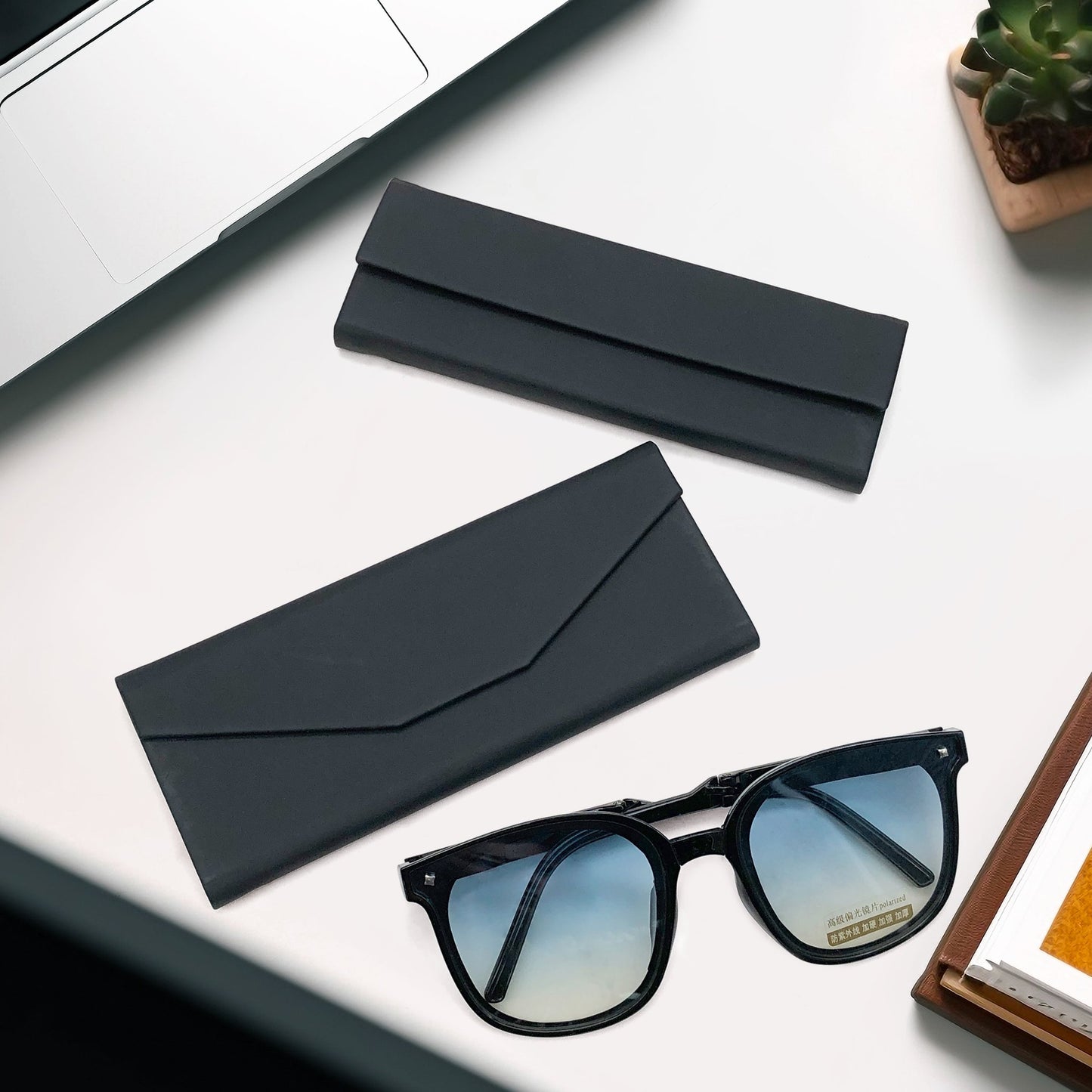 Custom Envelope Flap Glasses Case | Image 3 | WIKA Packing