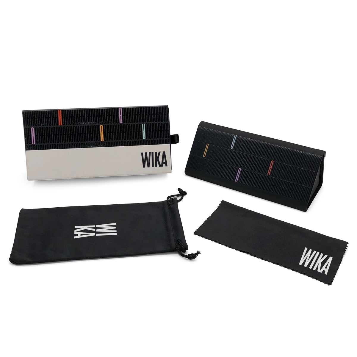 Printed packaging set with a compact folded case view